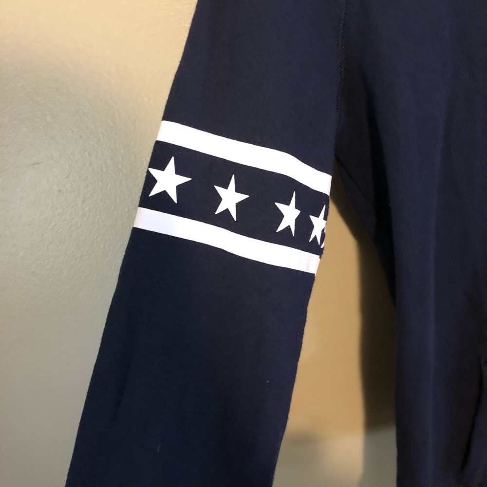PINK Yankees Sweatshirt - Picture 4 of 6